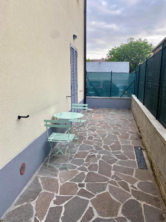 Lora Apartment,Free Private Parking, Self Check In,1 Como Kültér fotó
