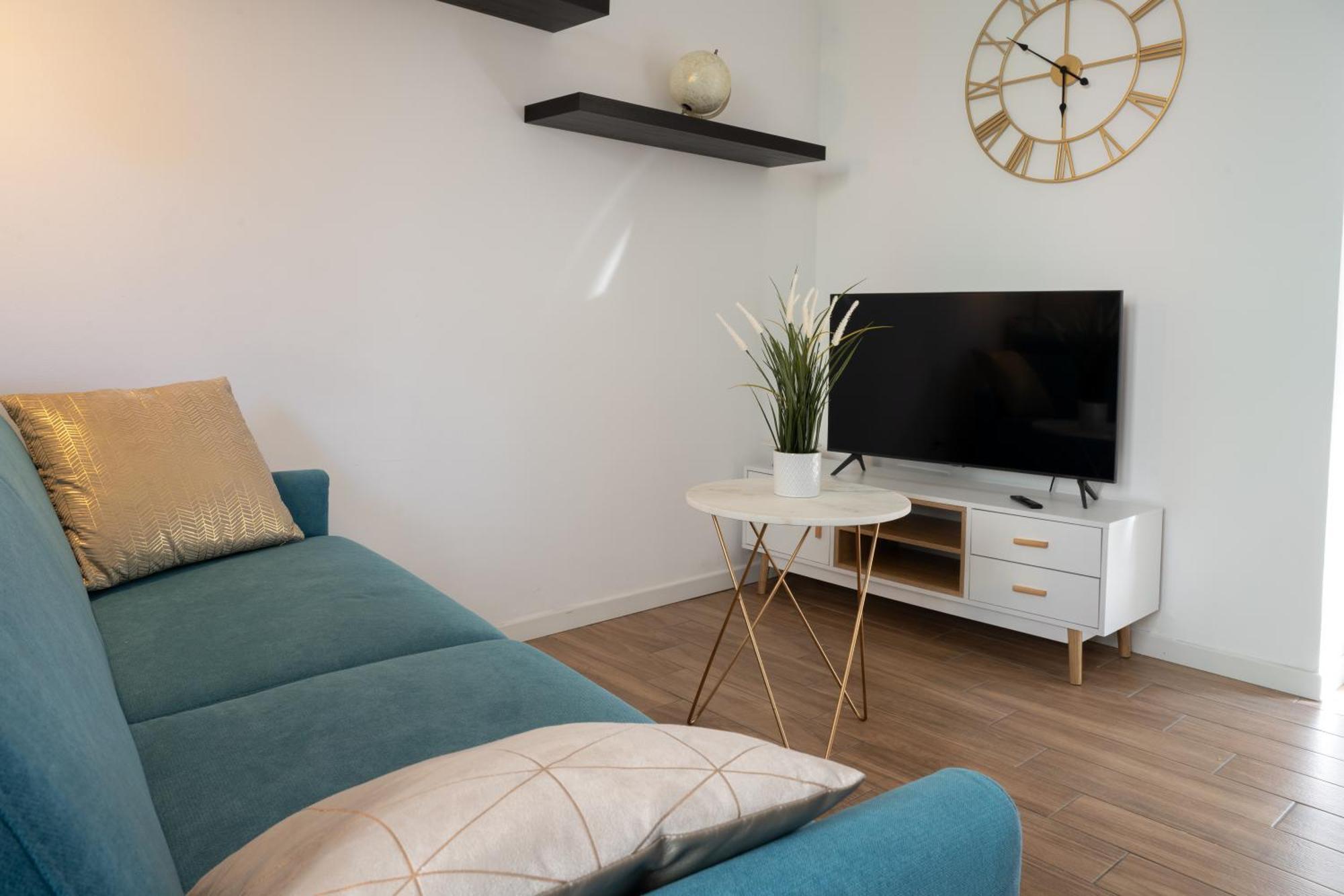 Lora Apartment,Free Private Parking, Self Check In,1 Como Kültér fotó